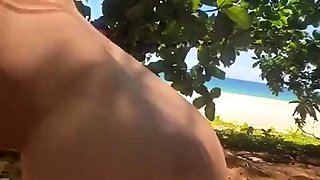 Mia Malkova Sneaky Fuck In The Public Beach