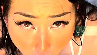 Webcam big booty brunette fucking machine toy hard