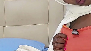 African Lonely Lesibian Masturabting Her Pussy