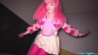 Pink haired babe hot video