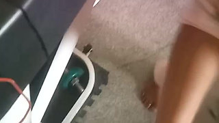 Gym Master Weorkout in Aunty