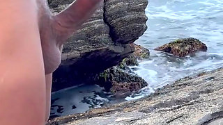 I Went to the Beach, Found a Fan, and Had Sex with Him.