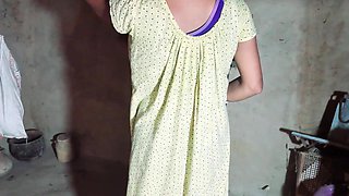 Indian desi Big hooters bhabhi gives blowjob , Indian big butt bhabhi ride big Cock