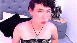 Romanian amateur webcam teen masturbate