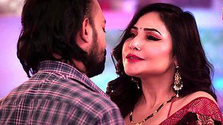 Tiny Indian MILF Naomi Shah swallows a stiff cock