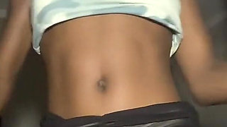 Browngurl234s Bedroom Vibes Sensual Energy and Twerk Performance