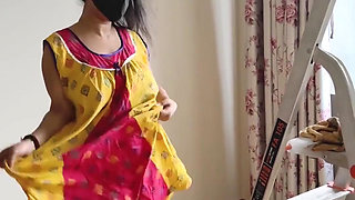 Horny Step Mom Couldn't Resist Herself After Watching Stepson's Dick