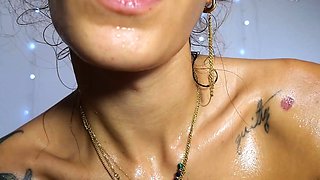 SMALL TIT BRUNETTE TATTOOED TEEN GIRLFRIEND CAUGHT IN SHOWER