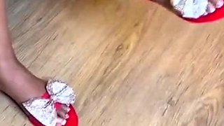 Amateur porn Gives Us Some Foot Fetish Aurora