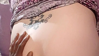 Sloppy Lynn Big Booty Is Wet and Juicy