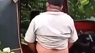 Mexican girl gets Creampie in golf cart