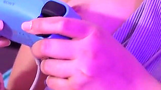 Gamer Girls Leana Lovings and Krissy Knight Lose Focus When Nicky Joins in