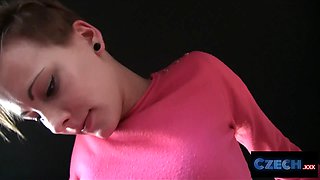 Czech sex - short haired czech chick screws stranger for cash in his car