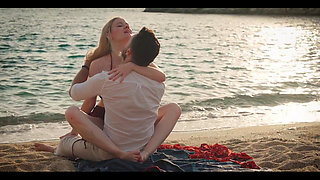 We Found a Secret Beach for Outdoor Sex - Real Amateur Couple