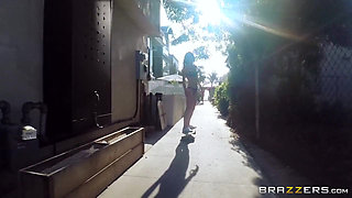Teens Like It Big - Skater Slut Tysen Rich Fucks Officer Keiran Lee's Monster Cock in Public