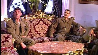 Recuerdos De Epocas En Que Su Amante La Acosaba Y Envergaba