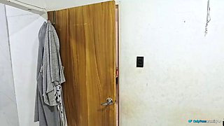 Roxxans Big-Butt Wife Craves Rough Lesbian Creampie