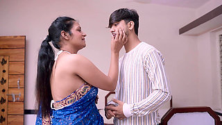 Indian Aunty Scared After Seeing Big Dick Full Hindi Audio