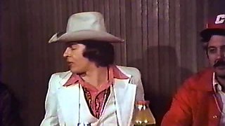 Amateur blowjob in public toilet