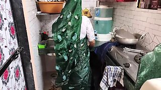 Desi Bhabhi Sagita Sharm Fucked Hard in Garden - Indian Outdoor Sex