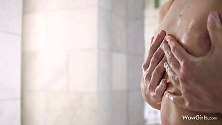 Cunning Mia Bloom and Mia Bandini's russian video