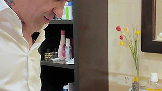 I Went in 7 Minutes Straight Without Serving... Look How My Wife Ends up Shaking in the Bathroom