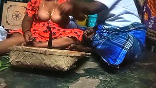 Tamil aunty vigitabl cutting stepuncle boobs pressing