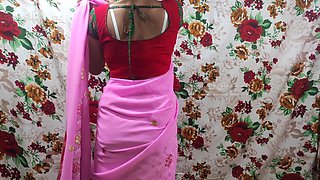 Hot Sexy Indian Bhabhi Fucked and Banged by Lucky Man - the Hottest XXX Sexy Full Video!!!!