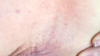 White MILF Piss on Her Feet and Anal and Vaginal Insertion