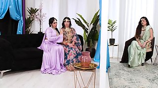 Fingering, Licking and Orgasms in hot Indian Lesbian