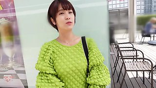 MAAN-907　【子持ち人妻から溢れる母乳】家事代行サービス依頼からエッチな展開！おっぱい揉んで溢れるおいしい母乳を頂きます♪手マン潮吹きでエロ汁まみれ！アナル舐め手コキに丁寧フェラで徹底ご奉仕！