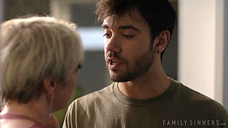 Busty MILF Dee Williams Stepson Seductions