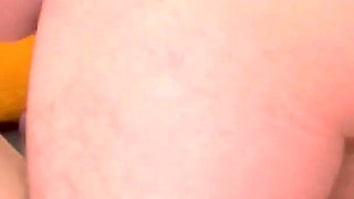 Stepdaughter Masturbates Her Stepdad with Her Feet Until He Cums