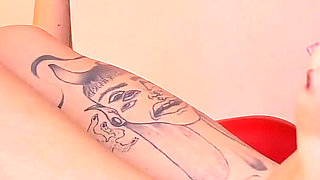Beautiful Femdom Latina Tattooed Humiliates You in Spanish While You Look at Her Feet