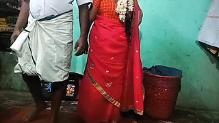 Tamil Priyanka stepaunty saree changing