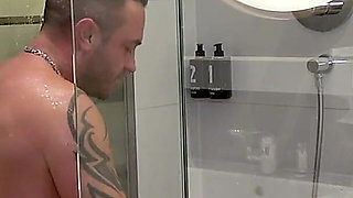 Teeny Piss-pussy - Showering After Toilet Sex