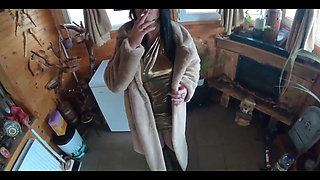 Golden Dress, Fur & Smoking Hairy Pussy, Deep Blowjob & Hard Doggy on a Freezer