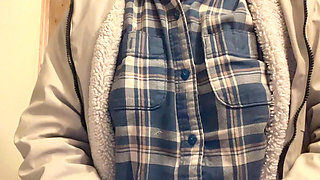 Hana Sit on Toilet Clean Her Hairy Pussy