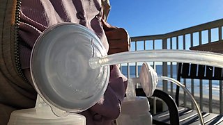 Cumshot amateur MILF suck and jerks dude in the bedroom