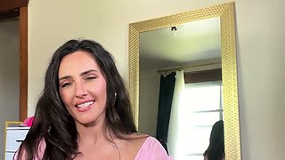 Romanian amateur webcam teen masturbate