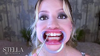 Blonde Stellafatale and Ystellas Extreme Close-Up Dental Fetish