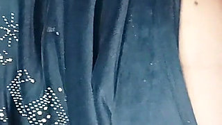 Desi Bhabhi Tight Pussy Fucking Video with Clear Hindi Voice Moaning, with Big Cock Sucking Video