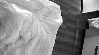 Horny fat arab housewife fingered on amateur hidden cam