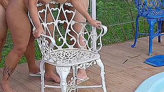 The Rich Girls From the Condo Asked for Help at the Pool, and Things Went Wrong