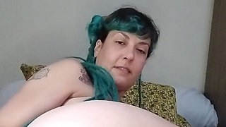 Come see me really cum with my ass plugged.