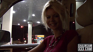 Barbi sucked by dick in the gas station restroom