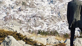 Hot Amateur Sex in the Cold Mountains