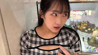 Condescending, busty college student Yuu (21) and her namari-girl P activity girl [Confirmed to become a sex partner &rarr; sob to]