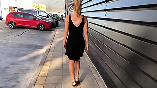 Ivy Roses - Plastic Fetish in Public