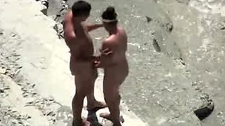 Voyeur beach sex movie scene dilettante pair secretly filmed on spy web camera